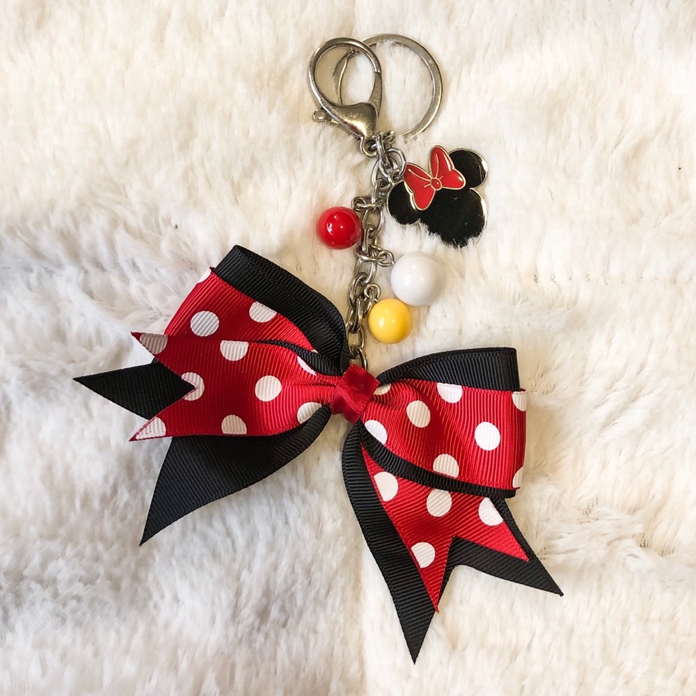 Disney Parks Minnie Key Chain
